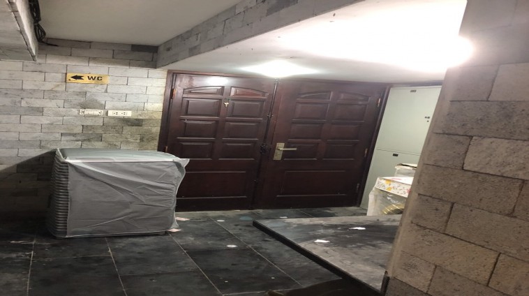 Cho thuê MBKD  Thời Trang, VP, Spa mặt phố Trần Hữu Tước - 90/100m2 x 3 tầng - thang máy